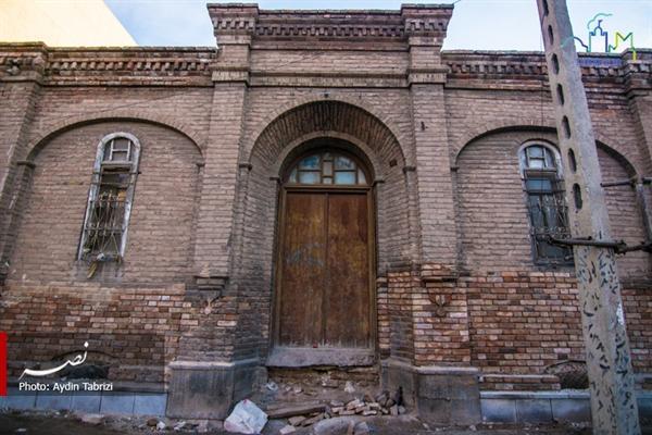 هتل جهان نمای تبریز در دست مرمت و بازسازی است، هزینه 160 میلیون تومانی برای مرمت سه هتل تاریخی تبریز