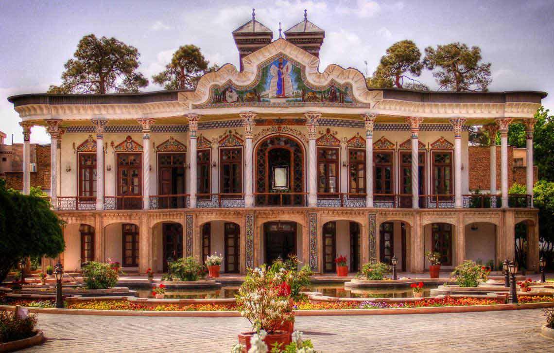 عمارت زیبای شاپوری در شیراز