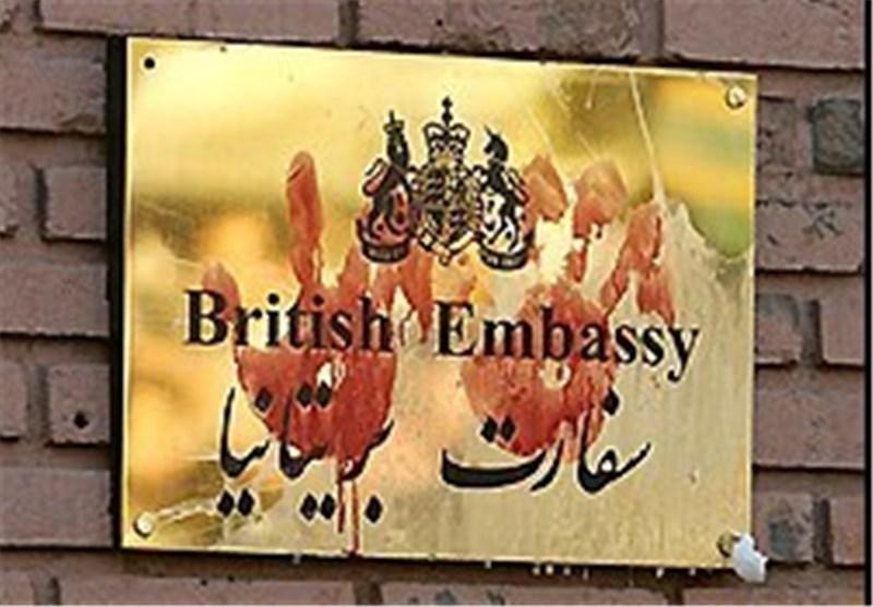 اصرار انگلیس برای انتقال مخفی تجهیزات به سفارت برای چیست؟