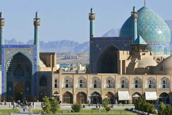 ترک برداشتن گنبد مسجد جامع اصفهان ترک برداشتن گنبد مسجد جامع اصفهان