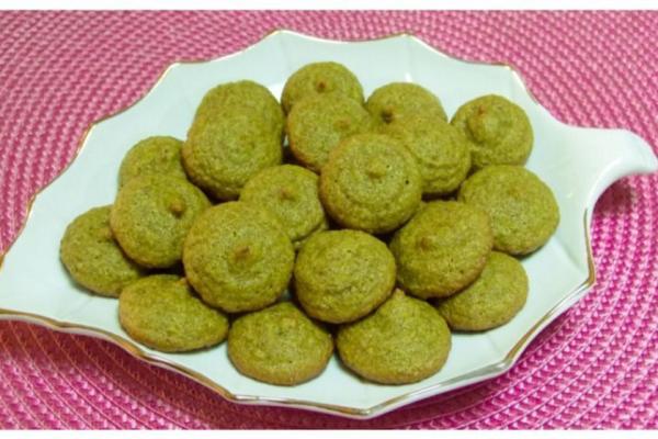 حاجی پسته، رژیمی ترین سوغات کرمان حاجی پسته، رژیمی ترین سوغات کرمان